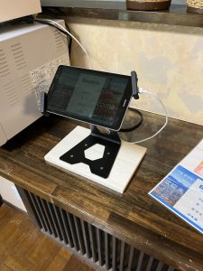 セルフチェックインシステム電子宿泊者名簿作成システムのBookinでは住宅宿泊管理業の契約も行なっています。